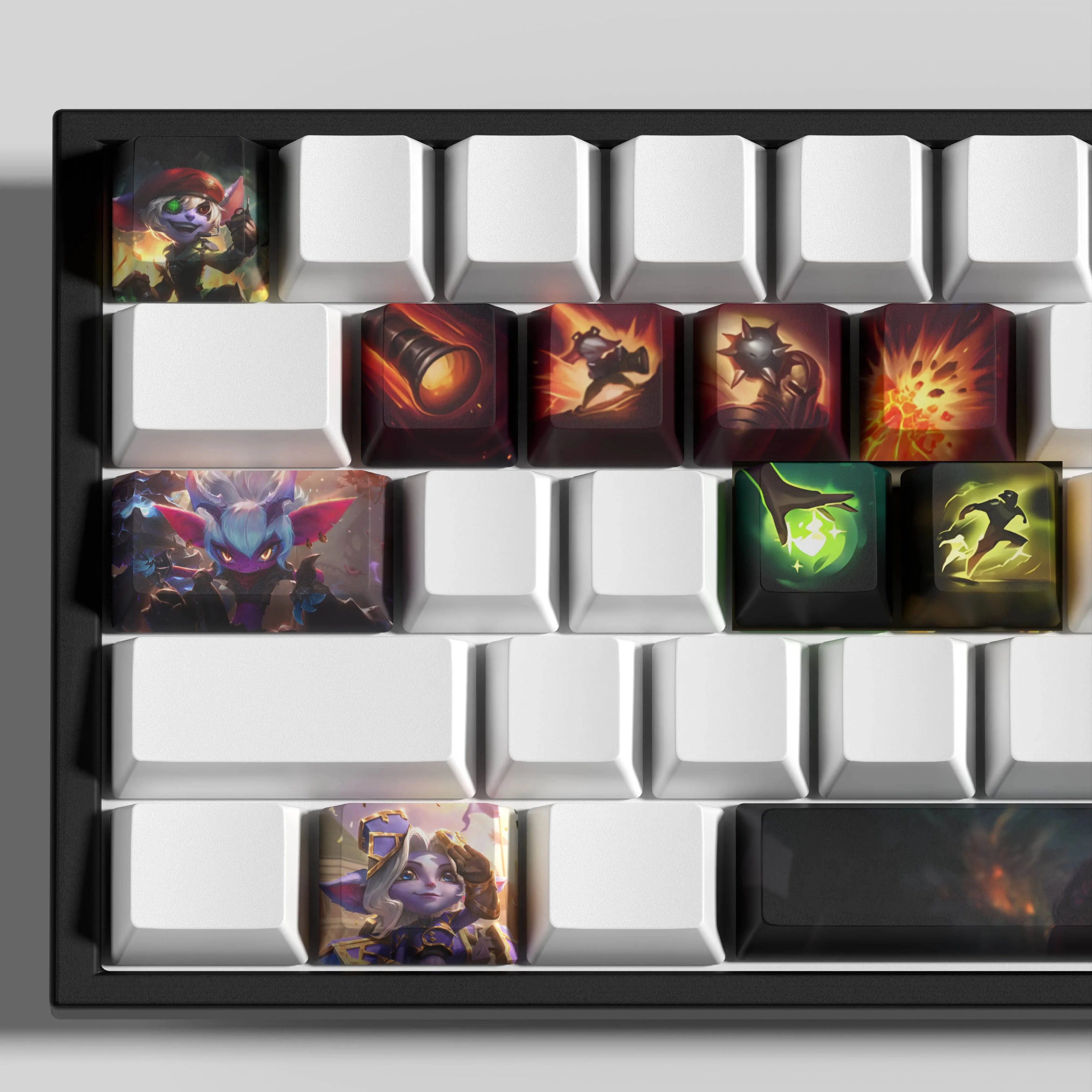 SPECIAL EDITION LEAGUE OF LEGENDS TRISTANA 12 KEYCAPS